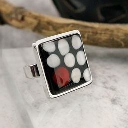 EVANESCENT Кольцо KO4780