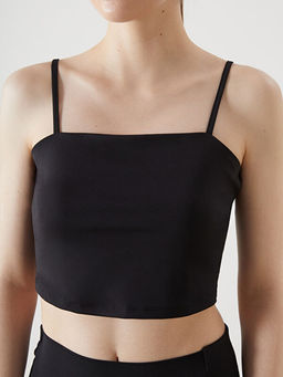 Kare Yaka Ask?l? Kad?n Crop