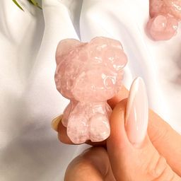 Фигурка Кошечка "Hello Kitty" из мадагаскарского Розового кварца