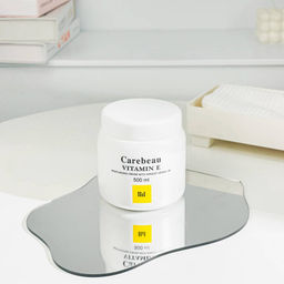 Крем для Тела Питательный с Маслом Абрикосовой Косточки Витамин Е CAREBEAU
500 мл