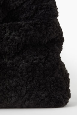 Bolsa shopper grande en borreguito - H&m фото 4