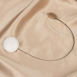 Цена за 2 шт. Подхват для штор Круг, d = 4 см, цвет бежевый/белый - Арт узор фото 3