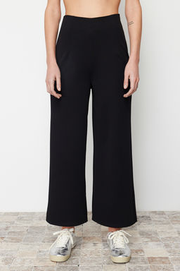 Siyah Culotte Fit Kesik Detayl? Yuksek Bel Pantolon TWOSS24PL00036