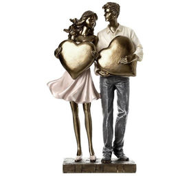 Фигурка полистоун «Влюблённая пара с сердцами», 25.5×8.5×15 см