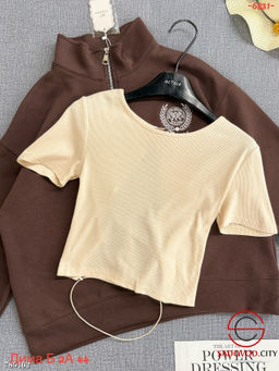 Женская укороченная майка - Bruno фото 9