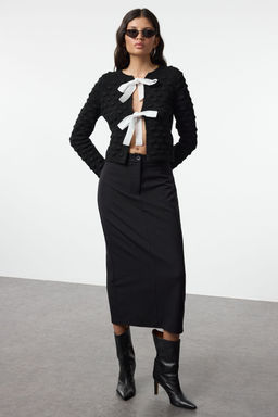 TRENDYOLMILLA Siyah Crop Yumusak Dokulu Kurdele Detayl? Triko H?rka TWOAW25HI00182  фото 2