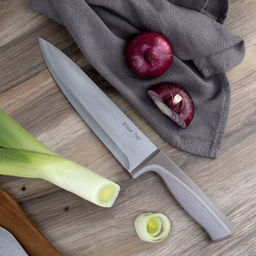 Нож поварской TalleR 20см из стали, s1,8мм, пластмассовая ручка, чехол в комплекте, на картоне (Китай) - Домашняя мода фото 4