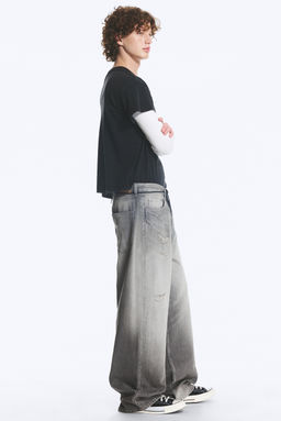 Vaqueros unisex de tiro medio y pernera baggy holgada Astro - H&m фото 6