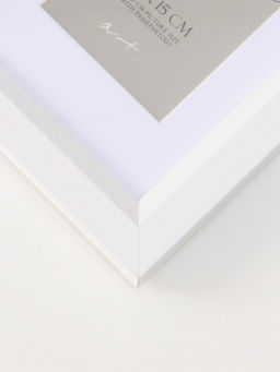 Фоторамка для фото 10×15 см, с паспарту (7×10 см), Anna, МДФ, белый (пластиковый экран)