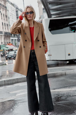 DOUBLE-BREASTED COAT WITH SHOULDER PADS - Zara фото 2