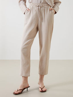 Beli Lastikli Dokulu Kad?n Pantolon