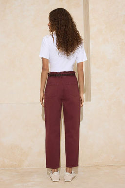 Bordo Kemerli Yuksek Bel Barrel Jeans TWOAW26JE00300 - Trendyolmilla фото 4