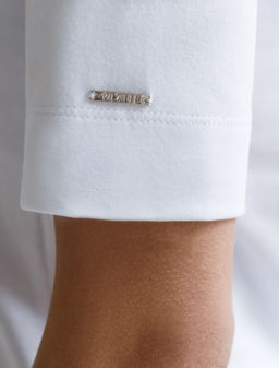 D49.112 Футболка женская белый