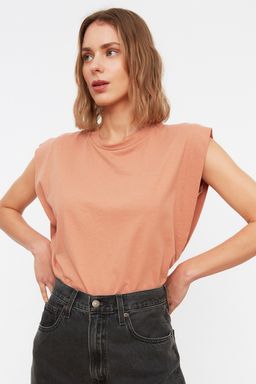 TRENDYOLMILLA Siyah %100 Pamuk Vatka Gorunumlu Basic Bisiklet Yaka Orme T-Shirt TWOSS20TS0021  фото 2