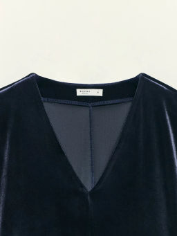 Платье миди из бархата / Zarina