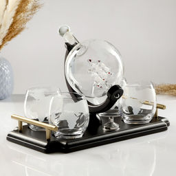 Мини-Бар «Карта мира», на подносе, на 4 персоны, штоф 930 мл, стаканы 300 мл, 19×34×23 см, стекло, дерево