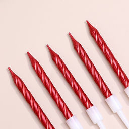 Набор свечи в торт Спираль, 200шт, 5 см, красный металлик - Страна карнавалия фото 6