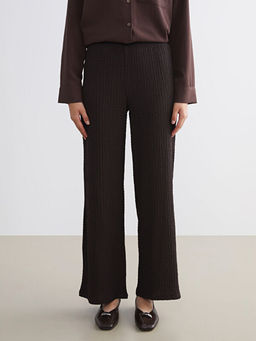 Beli Lastikli Dokulu Geni? Pa?a Kad?n Pantolon