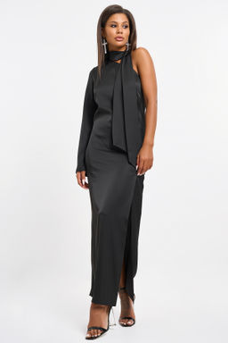 Платье вечернее с ассиметричным вырезом из атласа черное новый год