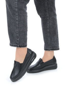 03-5316 BLACK Полуботинки женские (натуральная кожа)