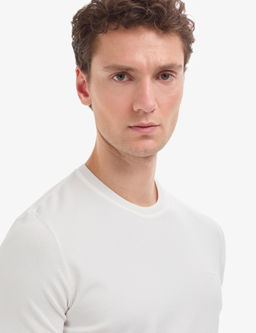 Ekru Slim Fit Bisiklet Yaka Triko Ti__rt