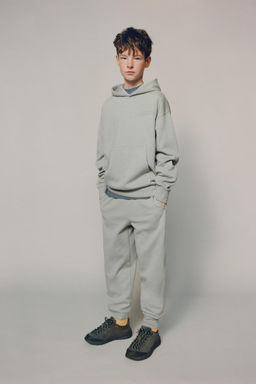 EMBOSSED TEXT INTERLOCK HOODIE AND JOGGERS SET - Zara фото 17