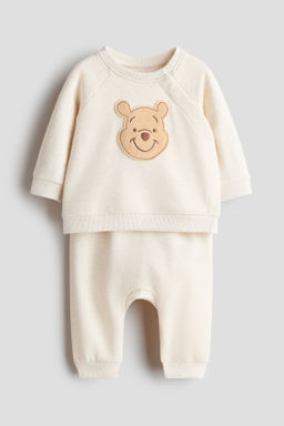 Conjunto de 2 piezas en sudadera con aplicaci?n