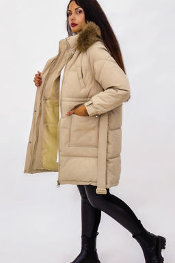 Зимняя куртка на поясе с натуральным мехом арт. 23226