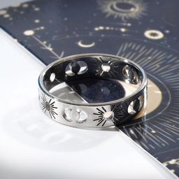 Кольцо «Солнце и полумесяцы», цвет серебро 17 размер