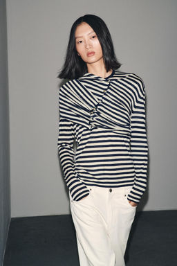 STRIPED KNIT SWEATER - Zara фото 5