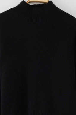 Wardrobe Essentials Siyah Alpaka Yun Kar?s?ml? Premium Iplik Genis Kal?p Triko Kazak|TWOAW26KZ00079
