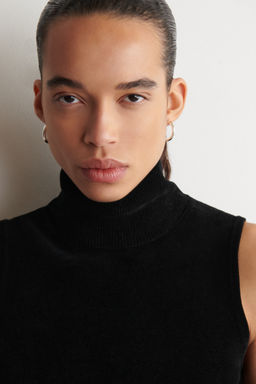 TOP DE CHENILLA SIN MANGAS CON CUELLO ALTO - H&m фото 5