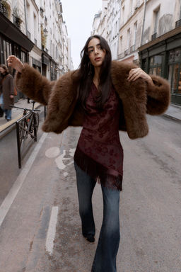 SHORT FAUX FUR COAT - Zara фото 19