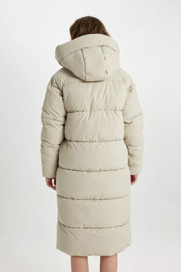 Длинное пальто-парка стандартного кроя из водоотталкивающей ткани с капюшоном - Defacto фото 10