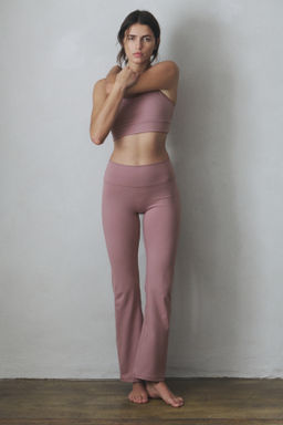 Leggings de yoga acampanados con SoftMove - H&m фото 12