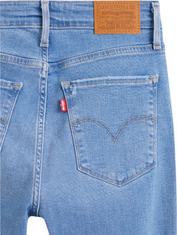 Джинсы женские