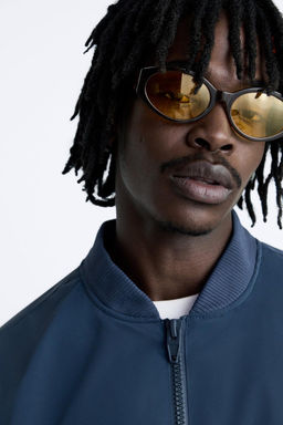 LIGHTWEIGHT BOMBER JACKET - Zara фото 21