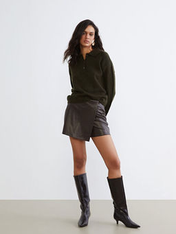 Dar Fit Kad?n Deri G?r?n?ml? ?ort Etek