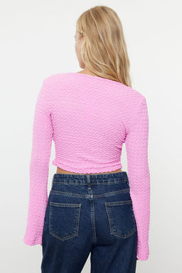 Trendyolmilla Bej Premium Dokulu Kumas Kruvaze Yaka Regular/Normal Kal?p Crop Orme Bluz TWOAW24BZ00088 фото 13