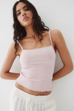Top de tirantes con ribete de encaje - H&m фото 5