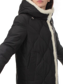 310 BLACK/WHITE Пальто зимнее стеганое женское (200 гр. холлофайбер, натуральная норка) - Фабричный китай фото 3