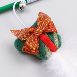 Дразнилка-удочка для кошек с бубенчиком Подарок, 40 см - Пижон фото 3