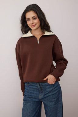 Kahverengi Oversize/Genis Kal?p Kadife Sloganl? Fermuarl? Ici Polarl? Orme Sweatshirt TWOAW26SW00228 - Trendyolmilla фото 2