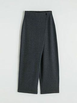 Kruvaze Kesim Kad?n Pantolon