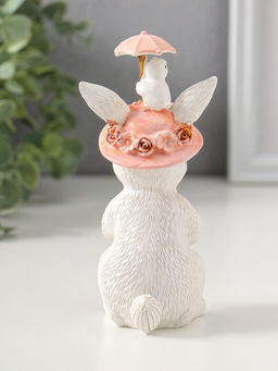 Фигурка полистоун Белая зайка в розовой цветочной шляпке с зонтиком и цыплятами, 14.5 см