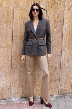 Kahverengi Kase Cizgili Kemerli Dokuma Blazer Ceket TWOAW26BC00072
