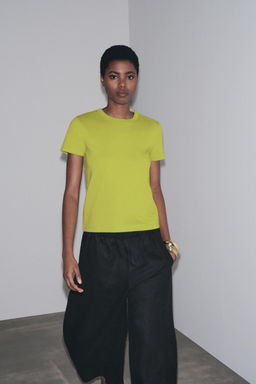 SHORT SLEEVE INTERLOCK T-SHIRT