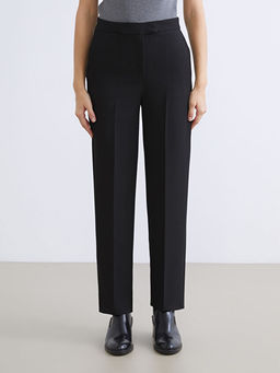 D?z Pa?a Kad?n Kuma? Pantolon