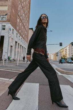 CONTRAST TOPSTITCH SEAM TROUSERS - Zara фото 3