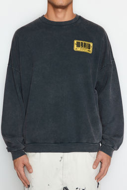 TRENDYOL MAN Antrasit %100 Pamuk Oversize/Genis Kesim Eskitme/Soluk Efektli Sweatshirt TMNAW24SW00080 - Trendyolmilla фото 7